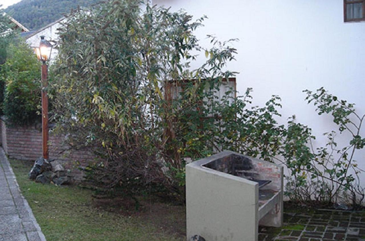 Cabanas Luz De Luna San Martín de los Andes Esterno foto